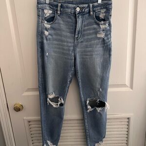 American Eagle Outfitters Light Blue Distressed Boyfriend Jeans